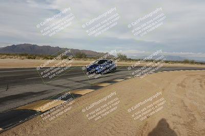 media/Jan-03-2026-SCCA SD (Sat) [[c9b9d14034]]/4-Novice Group/Session 3 Turn 2 Inside/